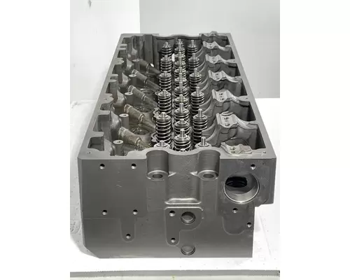 CUMMINS ISX15 Cylinder Head