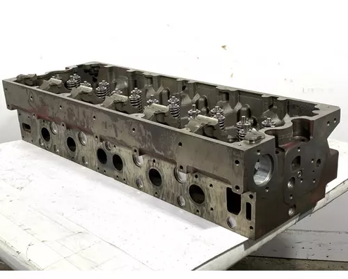 CUMMINS ISX15 Cylinder Head