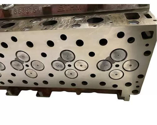 CUMMINS ISX15 Cylinder Head