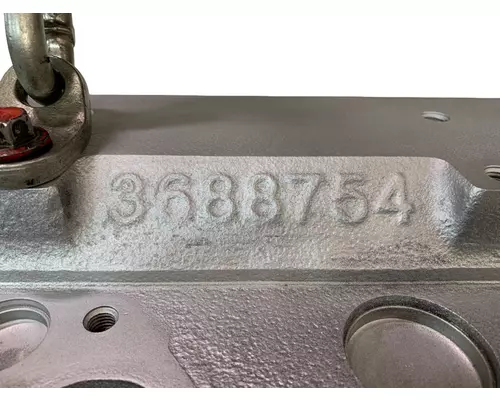 CUMMINS ISX15 Cylinder Head
