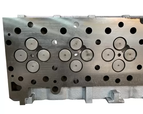 CUMMINS ISX15 Cylinder Head