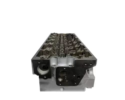 CUMMINS ISX15 Cylinder Head