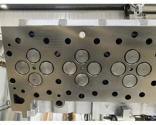 CUMMINS ISX15 Cylinder Head