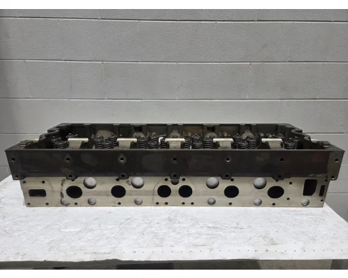 CUMMINS ISX15 Cylinder Head