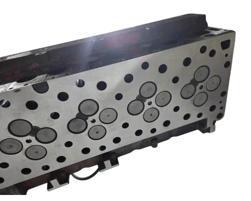 CUMMINS ISX15 Cylinder Head