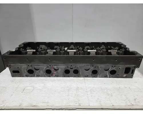 CUMMINS ISX15 Cylinder Head