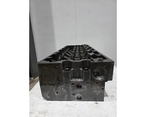 CUMMINS ISX15 Cylinder Head