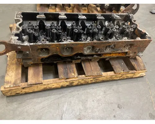 CUMMINS ISX15 Cylinder Head