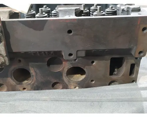 CUMMINS ISX15 Cylinder Head