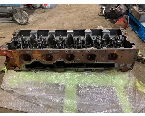 CUMMINS ISX15 Cylinder Head