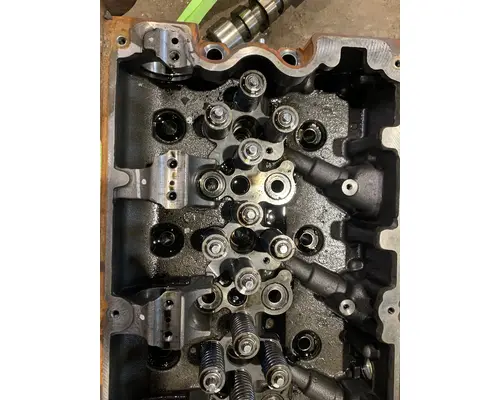 CUMMINS ISX15 Cylinder Head