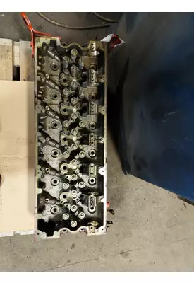 CUMMINS ISX15 Cylinder Head