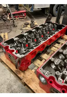 CUMMINS ISX15 Cylinder Head