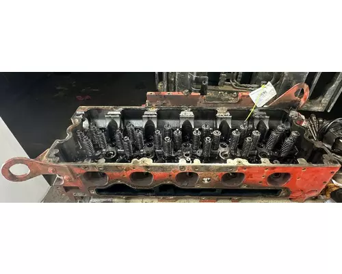 CUMMINS ISX15 Cylinder Head