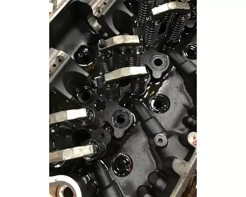 CUMMINS ISX15 Cylinder Head