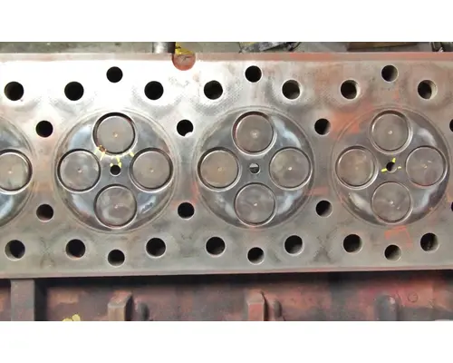 CUMMINS ISX15 Cylinder Head
