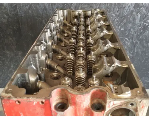 CUMMINS ISX15 Cylinder Head