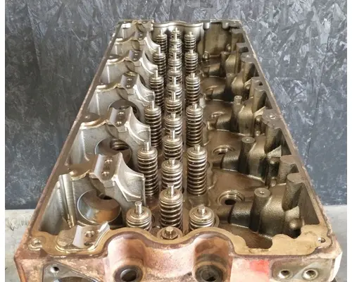 CUMMINS ISX15 Cylinder Head