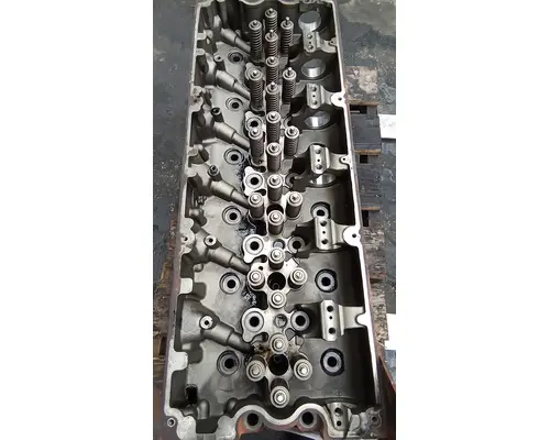 CUMMINS ISX15 Cylinder Head