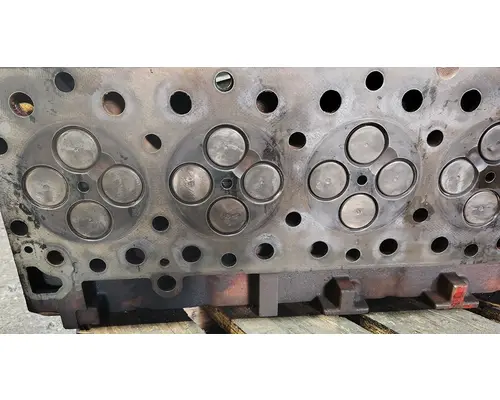 CUMMINS ISX15 Cylinder Head