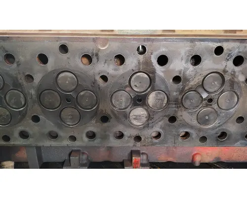 CUMMINS ISX15 Cylinder Head