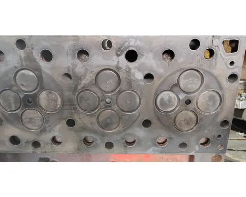 CUMMINS ISX15 Cylinder Head