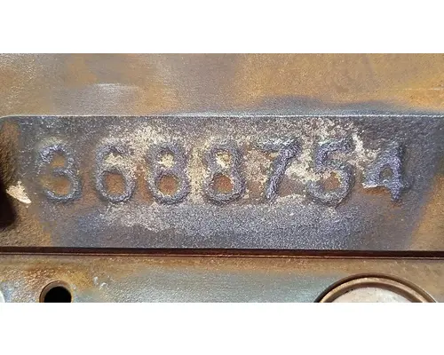 CUMMINS ISX15 Cylinder Head