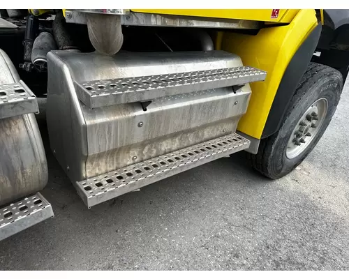 CUMMINS ISX15 DPF (Diesel Particulate Filter)