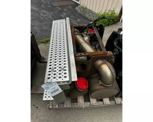 CUMMINS ISX15 DPF (Diesel Particulate Filter)