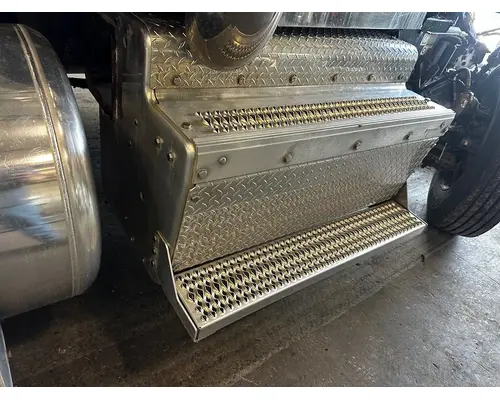 CUMMINS ISX15 DPF (Diesel Particulate Filter)