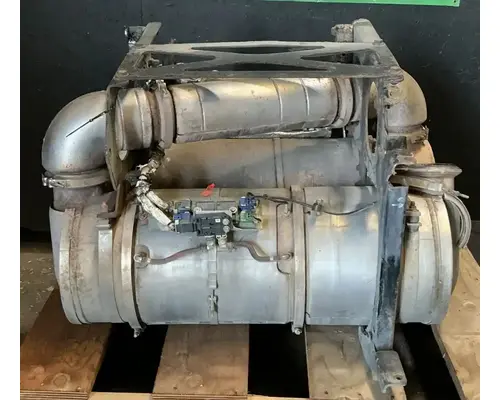 CUMMINS ISX15 DPF (Diesel Particulate Filter)