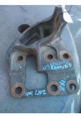 CUMMINS ISX15 ENGINE MOUNTS, ENGINE (REAR)