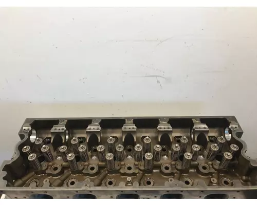 CUMMINS ISX15 Engine Cylinder Head