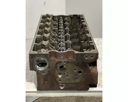 CUMMINS ISX15 Engine Cylinder Head