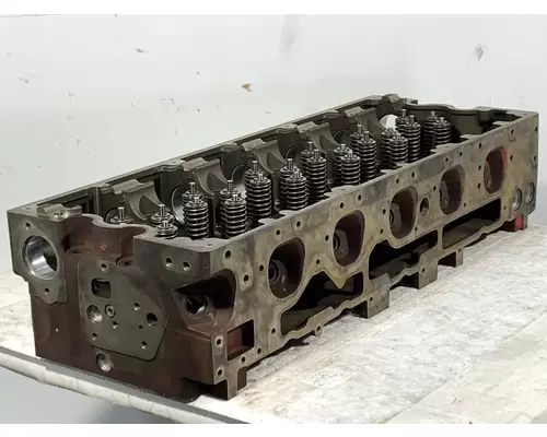 CUMMINS ISX15 Engine Cylinder Head