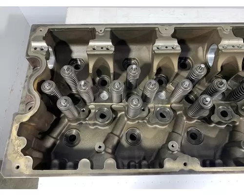 CUMMINS ISX15 Engine Cylinder Head