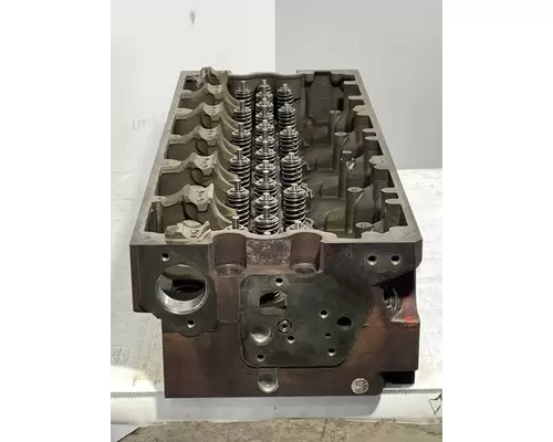 CUMMINS ISX15 Engine Cylinder Head