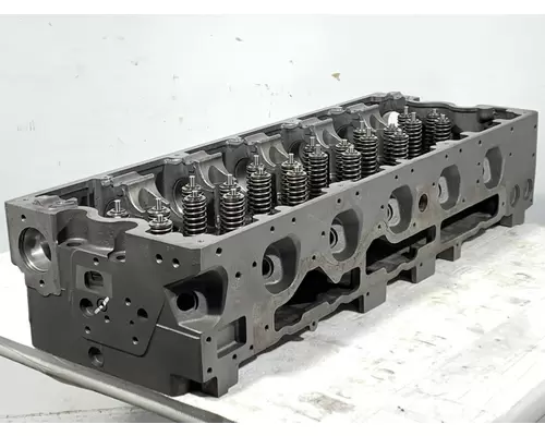 CUMMINS ISX15 Engine Cylinder Head