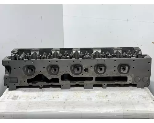 CUMMINS ISX15 Engine Cylinder Head