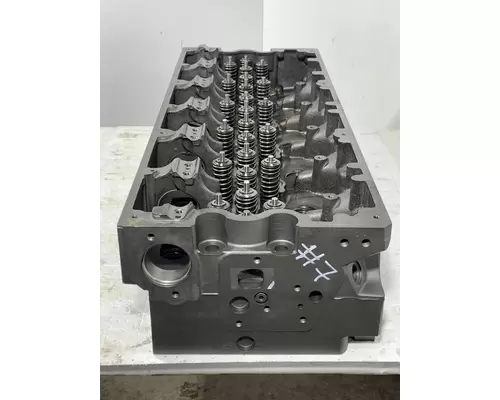 CUMMINS ISX15 Engine Cylinder Head