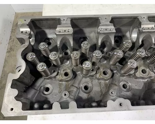 CUMMINS ISX15 Engine Cylinder Head