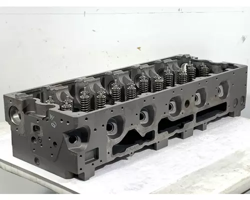 CUMMINS ISX15 Engine Cylinder Head