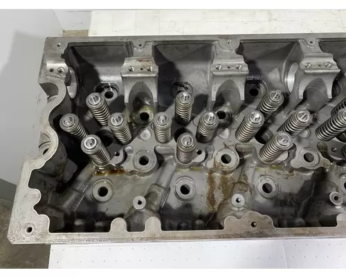 CUMMINS ISX15 Engine Cylinder Head