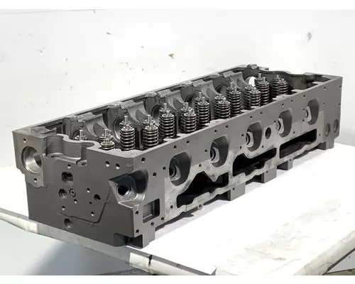 CUMMINS ISX15 Engine Cylinder Head