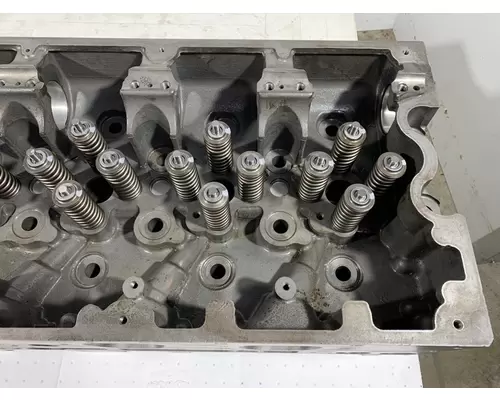 CUMMINS ISX15 Engine Cylinder Head