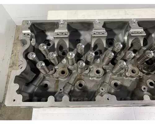 CUMMINS ISX15 Engine Cylinder Head