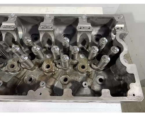 CUMMINS ISX15 Engine Cylinder Head