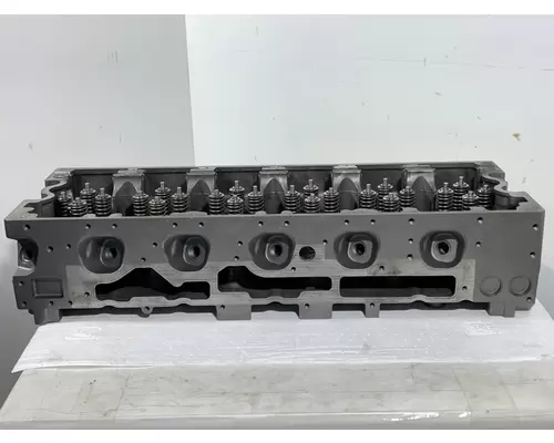 CUMMINS ISX15 Engine Cylinder Head