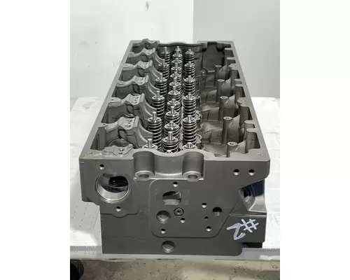 CUMMINS ISX15 Engine Cylinder Head