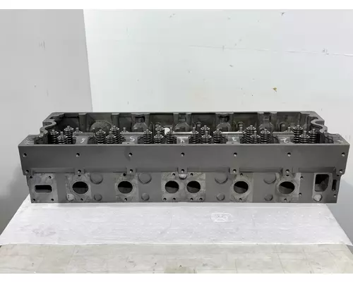 CUMMINS ISX15 Engine Cylinder Head